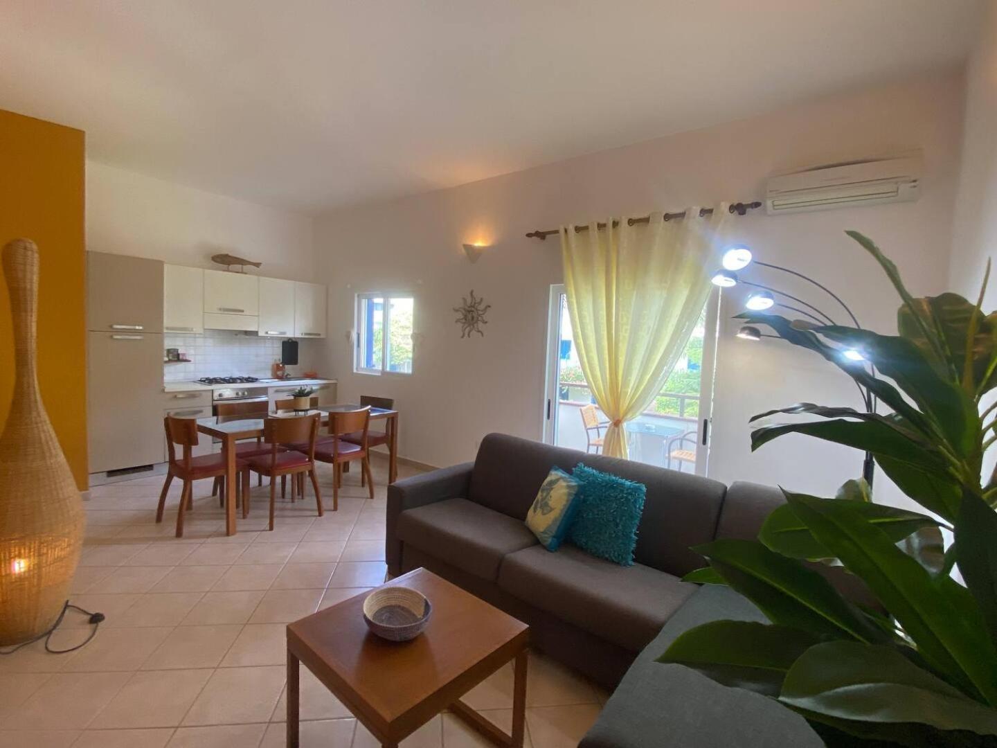 Leme Bedje Two Bedroom - By Bobbywashere Санта-Марія Екстер'єр фото