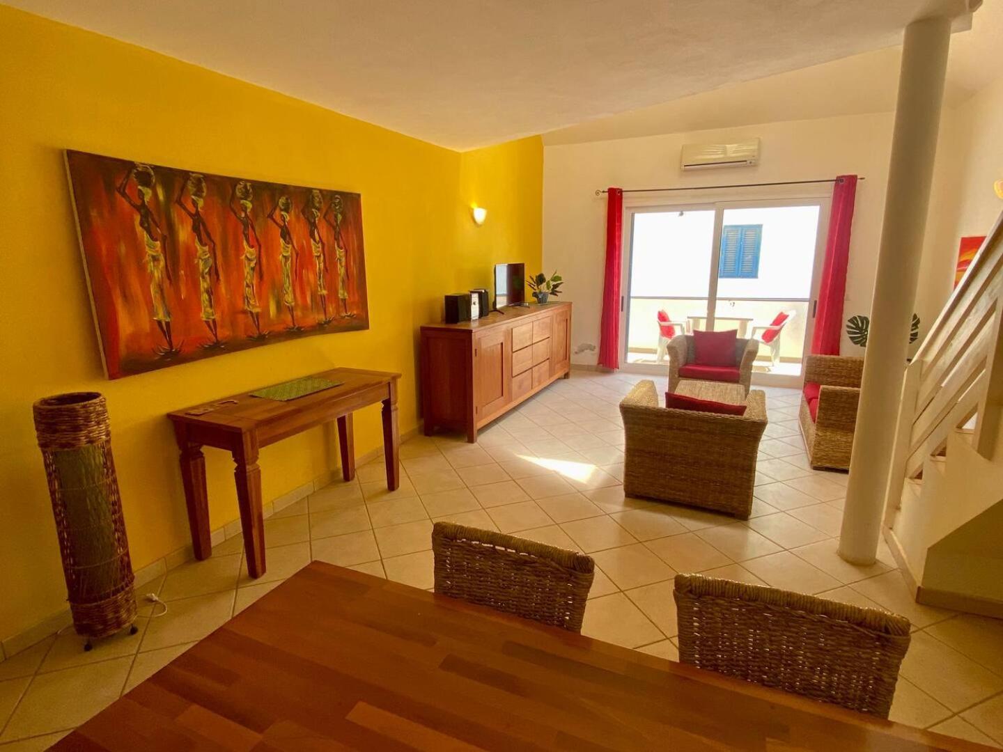 Leme Bedje Two Bedroom - By Bobbywashere Санта-Марія Екстер'єр фото